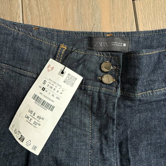 Zara Jean Culottes Shorts with back pockets - Picture 3 of 3